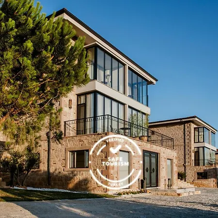 Marlo 12 Adult Only Ayvalı