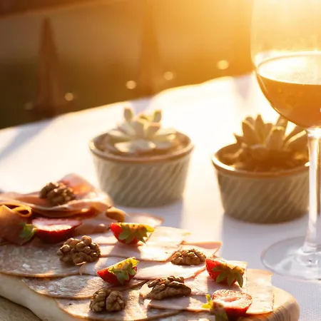 Marlo 12 Adult Only Hotel *