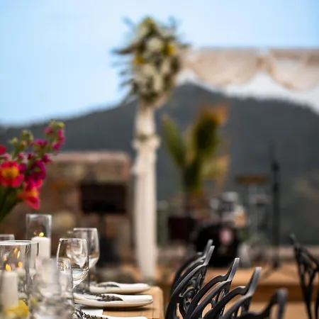 Marlo 12 Adult Only * Ayvalı