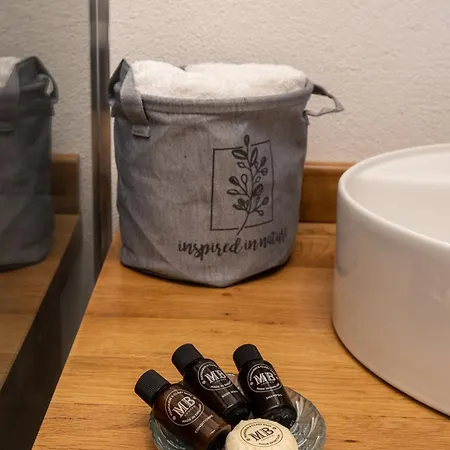 Marlo 12 Adult Only Hotel