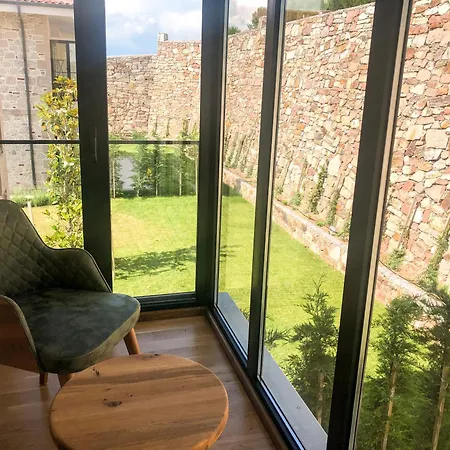 Marlo 12 Adult Only Ayvalı