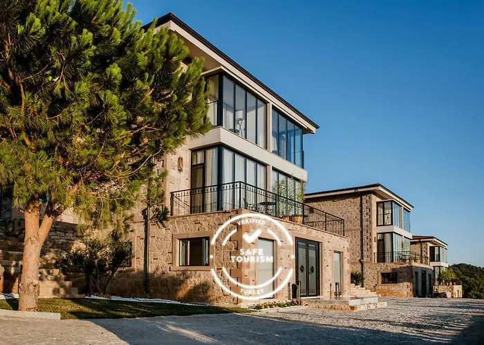 Marlo 12 Adult Only Ayvalı