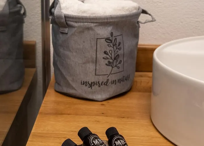 Marlo 12 Adult Only فندق