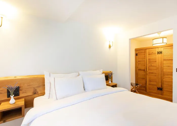 فندق Marlo 12 Adult Only *